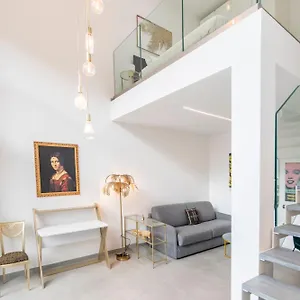 Urban Garden Lofts By Blue Velvet Livings شقة